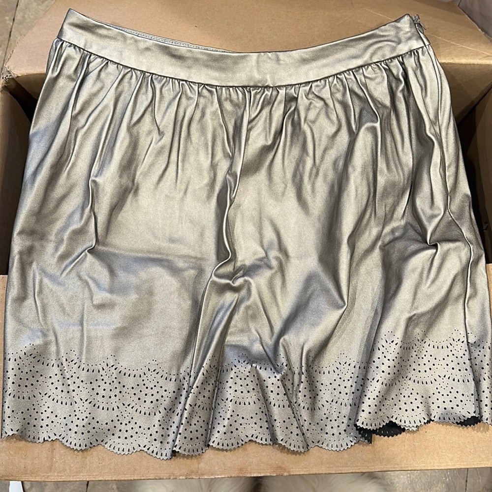 Metallic mini skirt